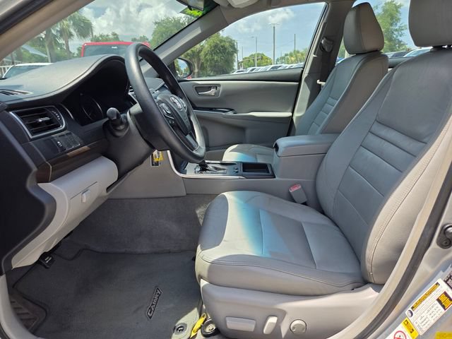 Used 2016 Toyota Camry LE FWD image 12