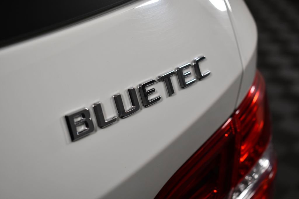Used 2015 Mercedes-Benz ML 250 BlueTEC 4MATIC image 47
