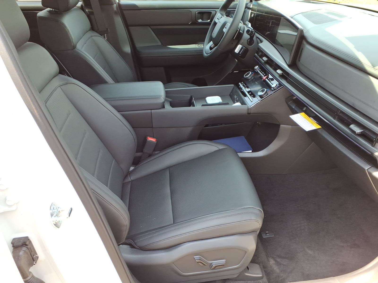New 2026 Hyundai Santa Fe Calligraphy AWD/4WD image 7