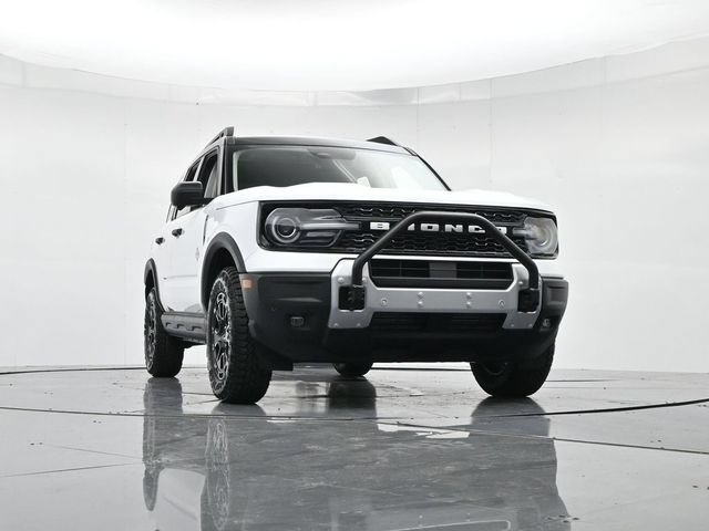 Used 2025 Ford Bronco Sport Outer Banks w/ Sasquatch Outer Banks Package AWD/4WD image 31