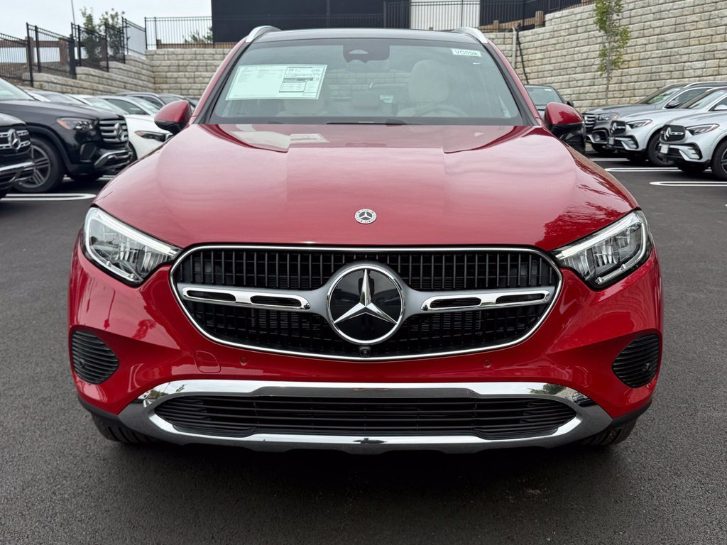 New 2027 Mercedes-Benz GLC 300 4MATIC image 2