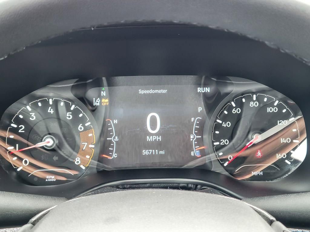 Used 2024 Jeep Compass Latitude image 11