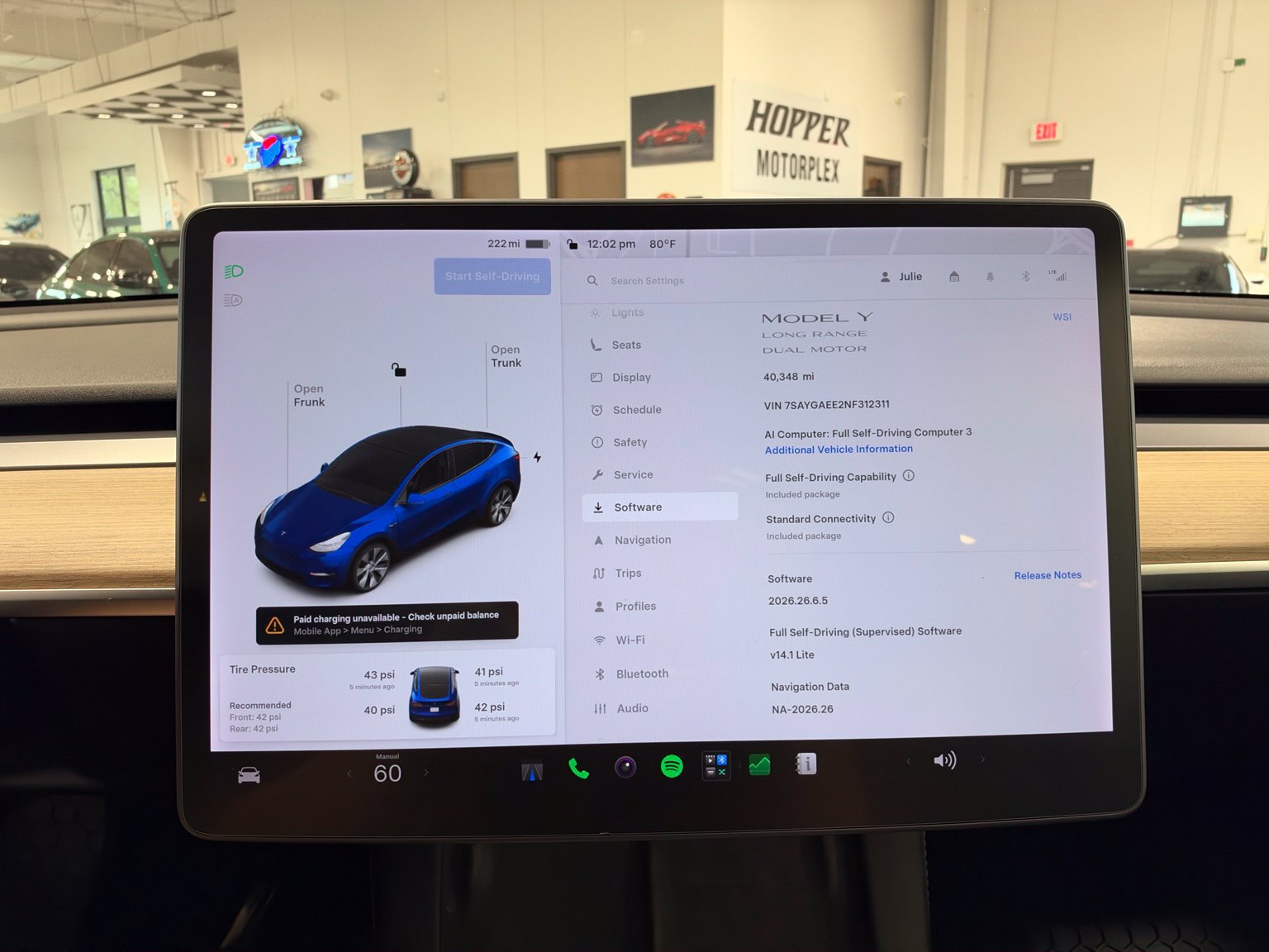 Used 2022 Tesla Model Y Long Range AWD/4WD image 26