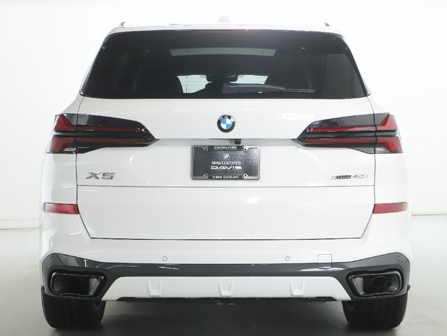 Used 2024 BMW X5 xDrive40i w/ M Sport Package AWD/4WD image 44