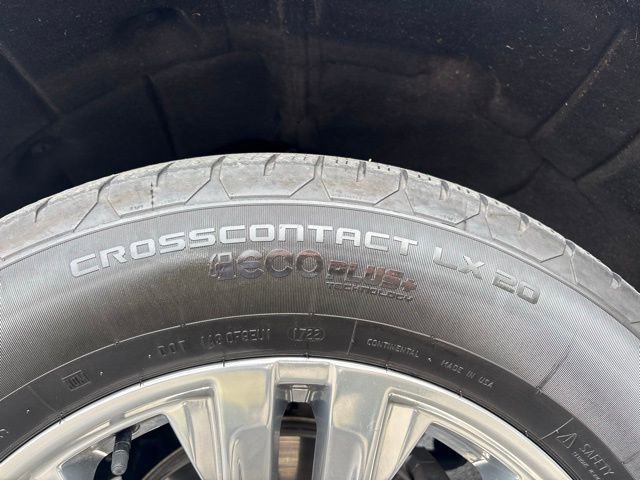 Used 2021 GMC Yukon Denali w/ Advanced Technology Package image 15