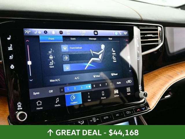 Used 2022 Jeep Grand Wagoneer Series III AWD/4WD image 32