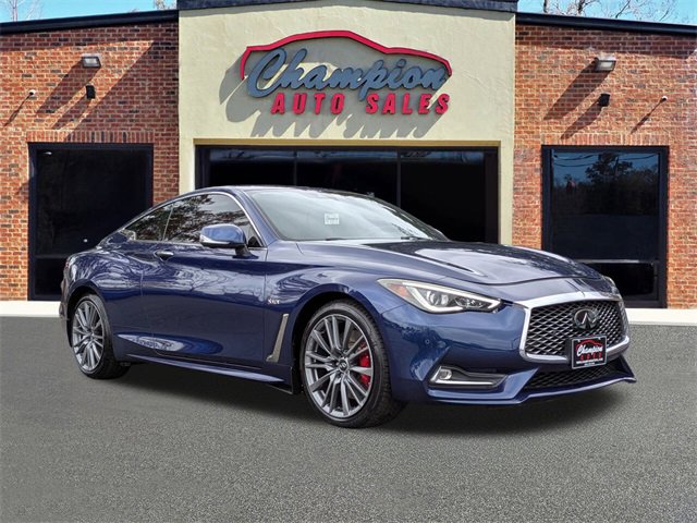 Used 2017 INFINITI Q60 Red Sport 400