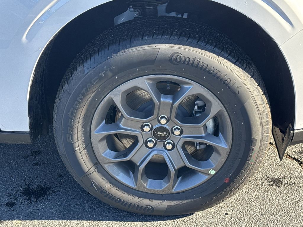 New 2026 Ford Maverick XLT image 12