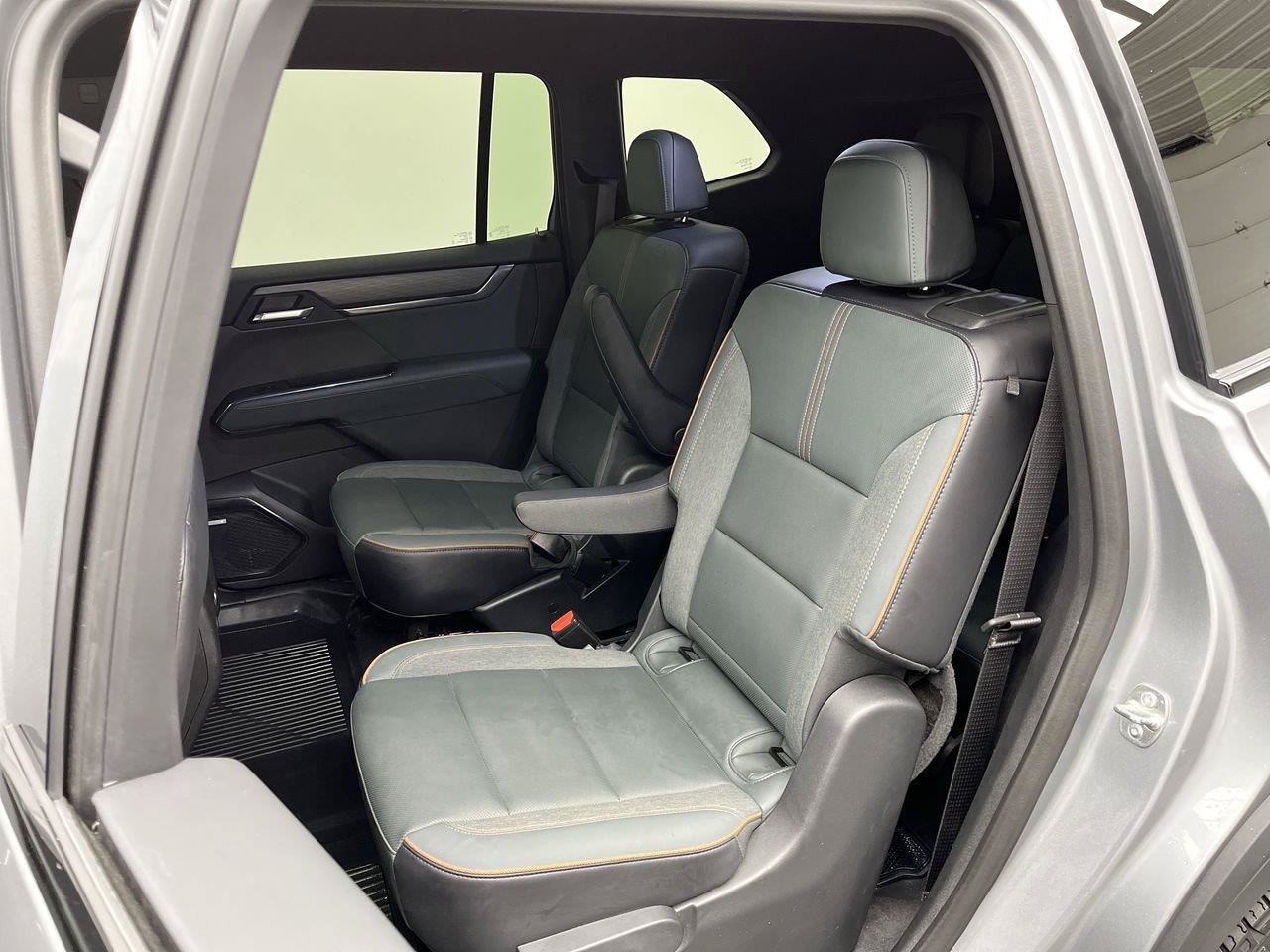 Certified 2025 GMC Acadia AT4 w/ LPO, Floor Liner Package AWD/4WD image 11