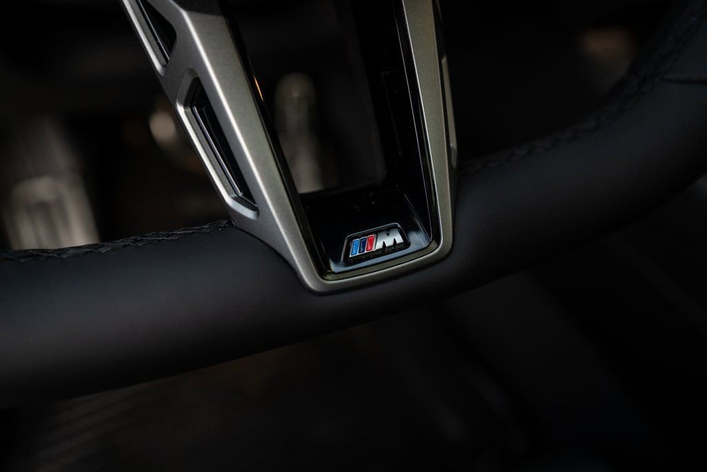 New 2026 BMW 530i xDrive w/ M Sport Package image 20