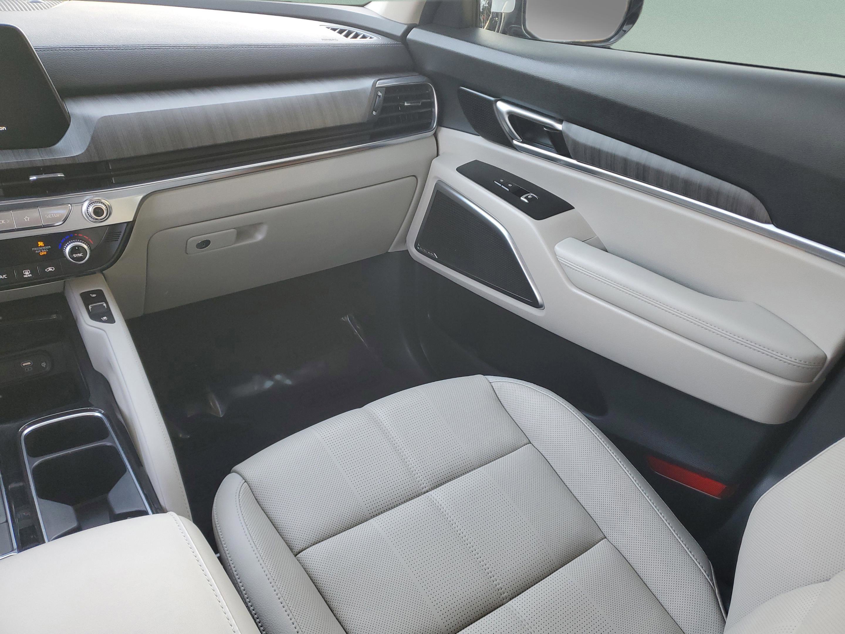 Certified 2024 Kia Telluride SX image 11