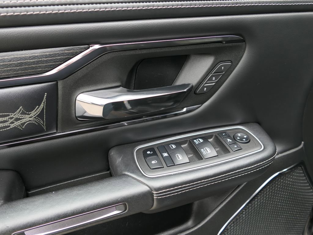 Used 2023 RAM 1500 Limited image 12