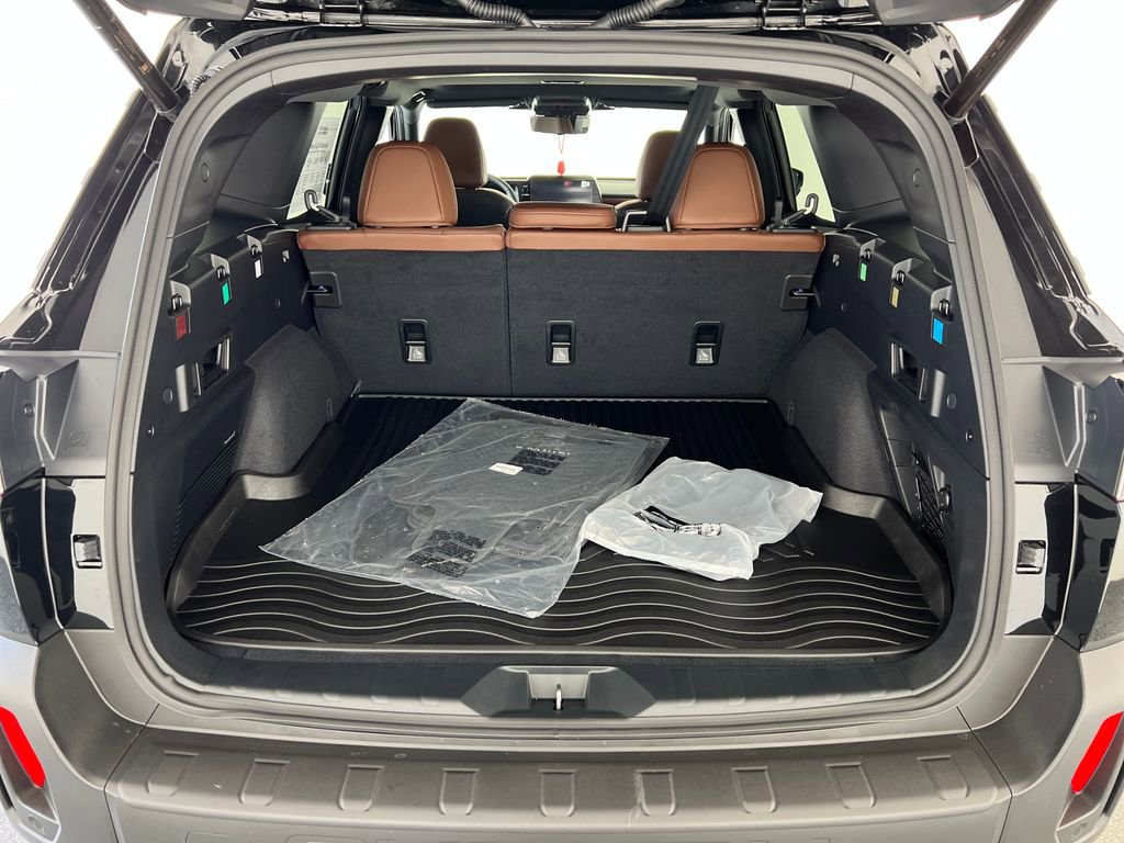 New 2026 Subaru Outback Touring image 25