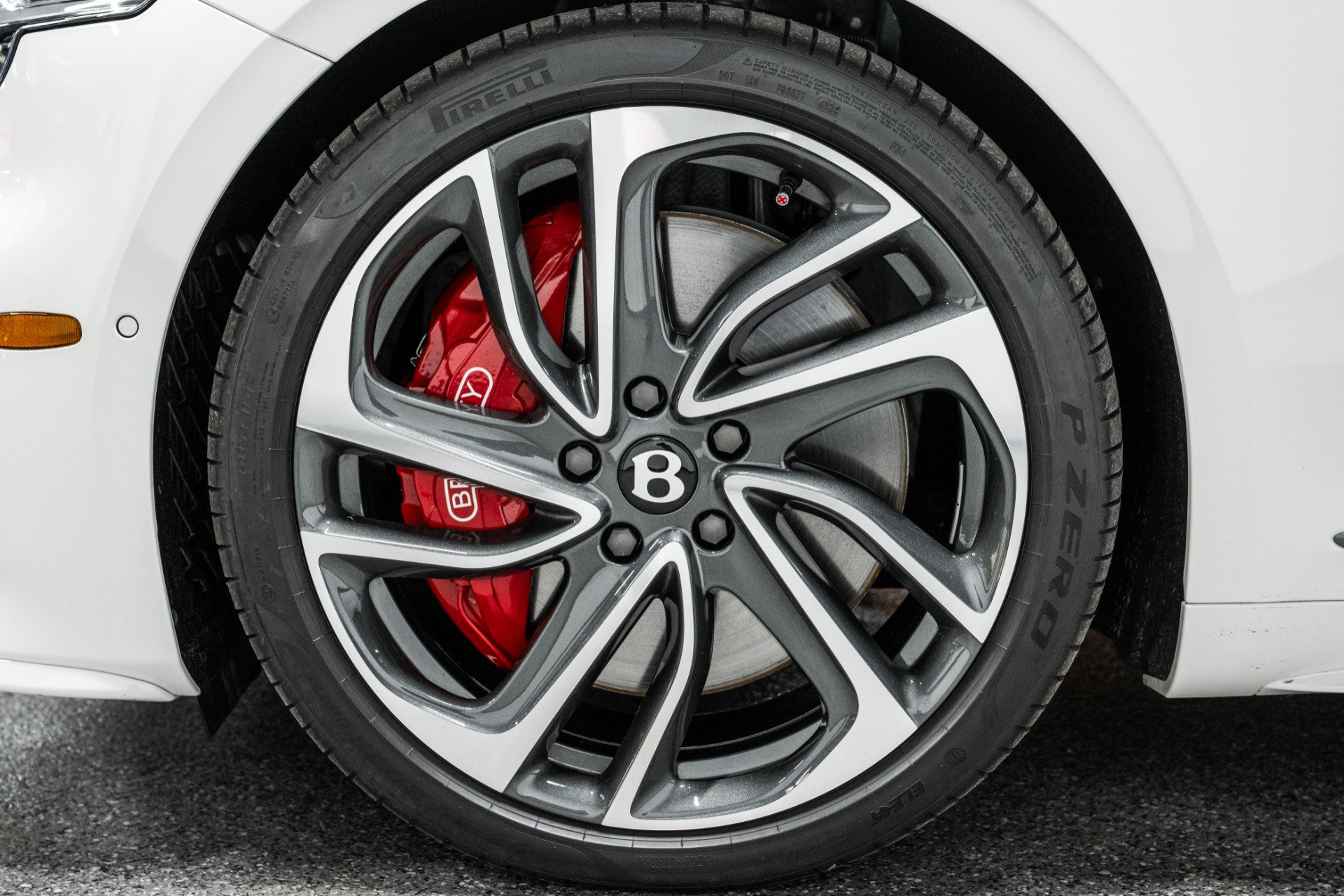 Used 2025 Bentley Continental GT Speed image 9