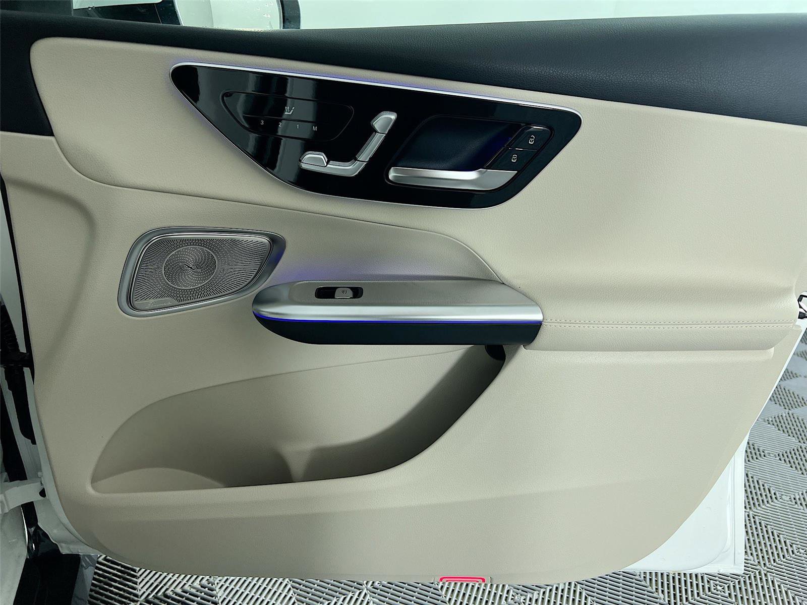 New 2026 Mercedes-Benz GLC 300 4MATIC image 30