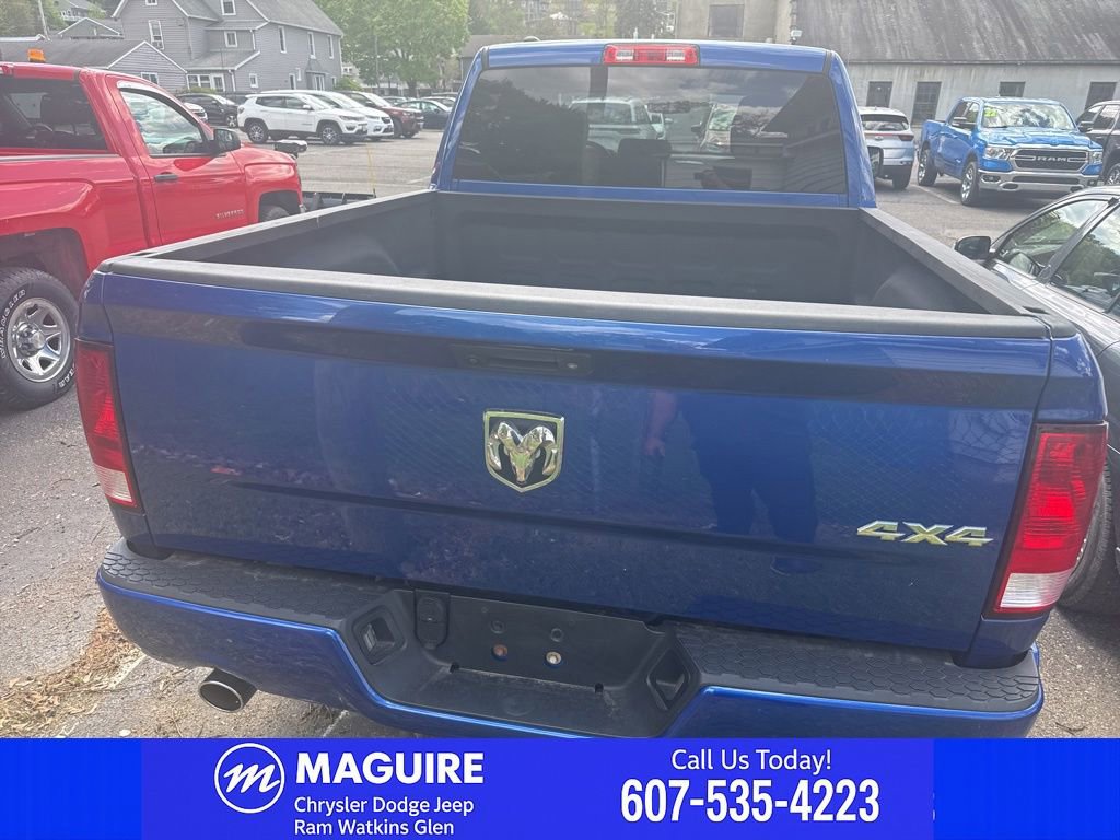 Used 2016 RAM 1500 Express AWD/4WD image 10
