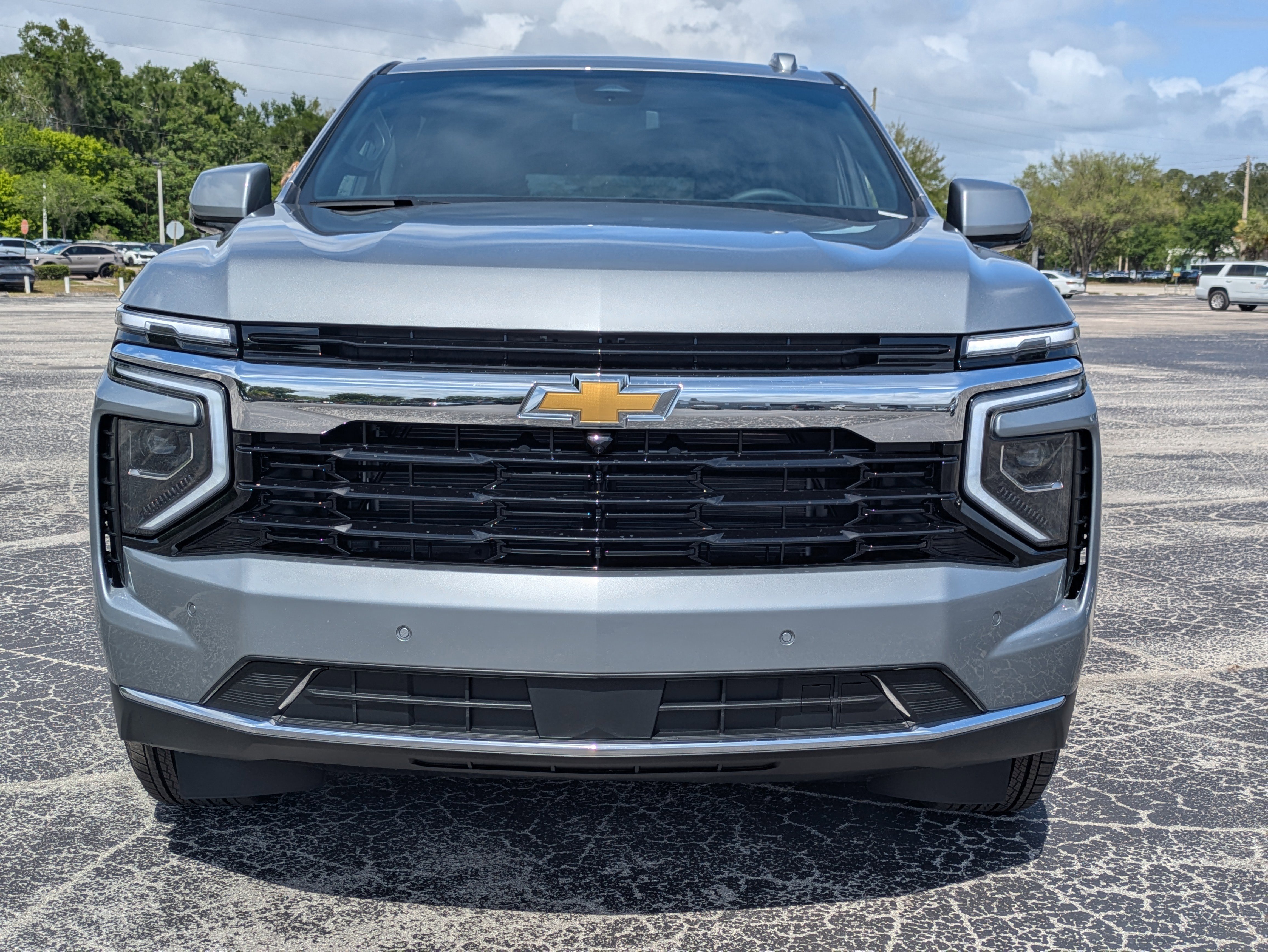 New 2026 Chevrolet Suburban LS RWD image 5