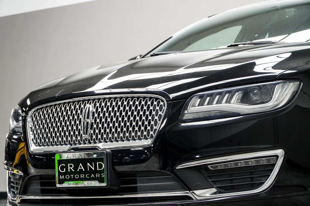 Used 2017 Lincoln MKZ Premiere image 2