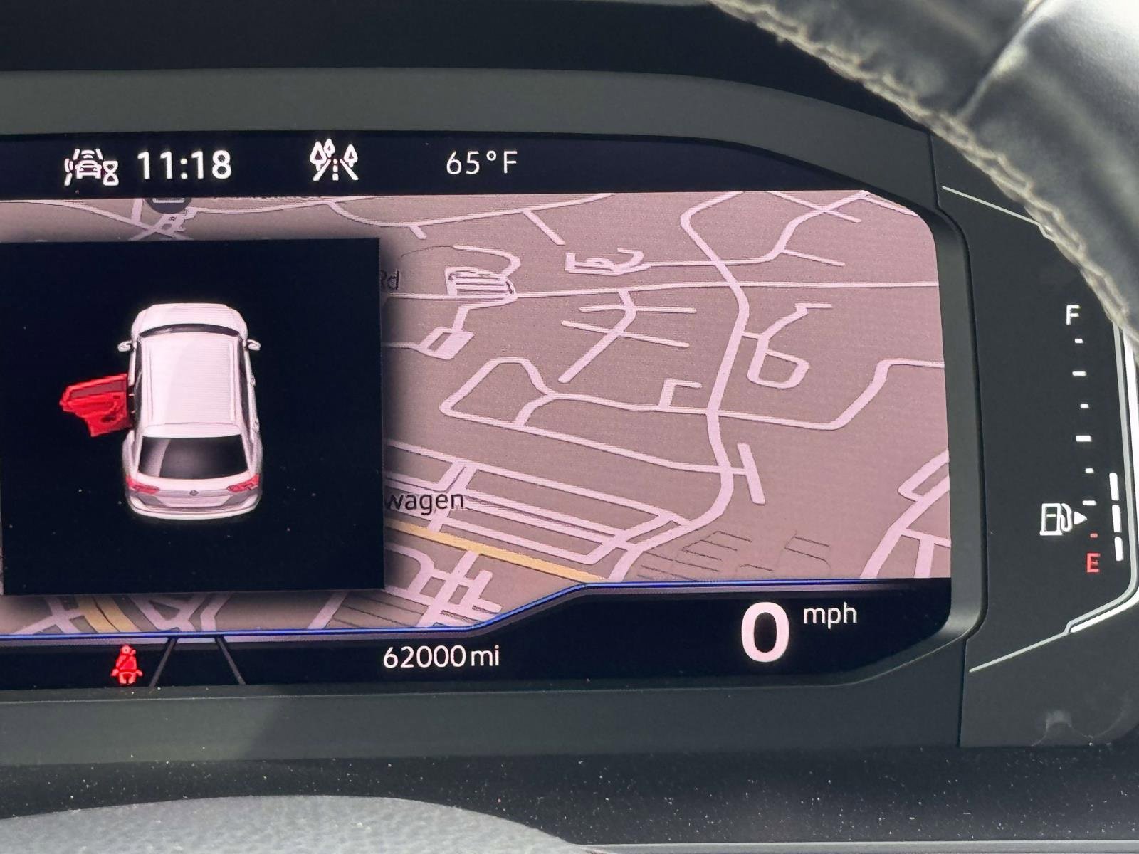 Certified 2021 Volkswagen Tiguan SEL Premium R-Line image 26