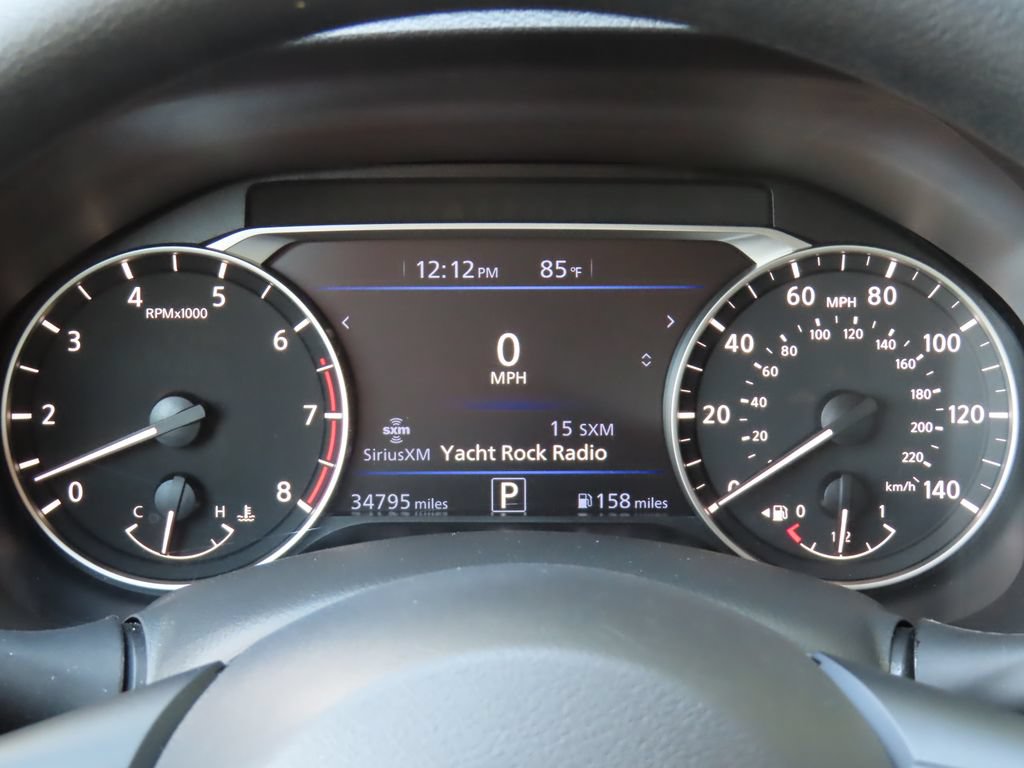 Used 2025 Nissan Altima 2.5 SV FWD image 15