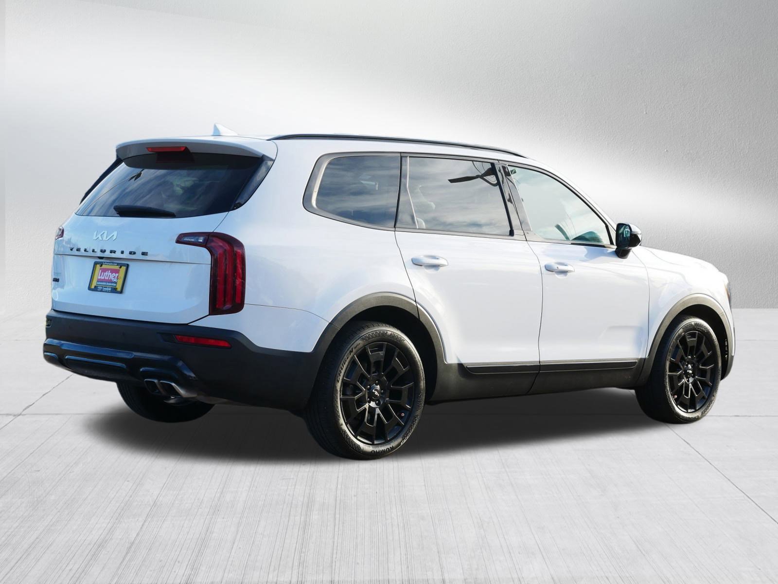 Certified 2022 Kia Telluride SX w/ SX Prestige Package image 7