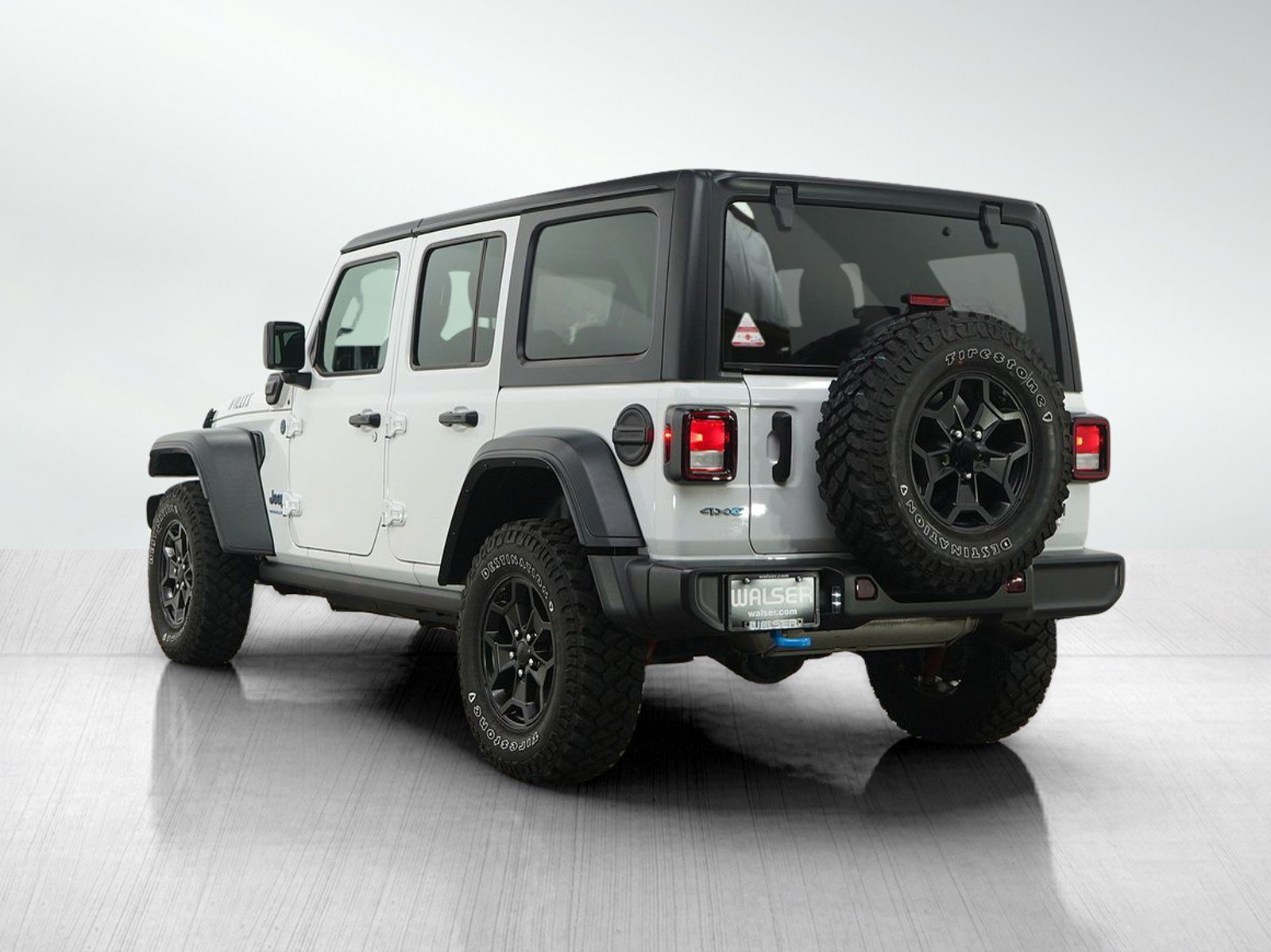 Used 2023 Jeep Wrangler Unlimited w/ Cold Weather Group image 3