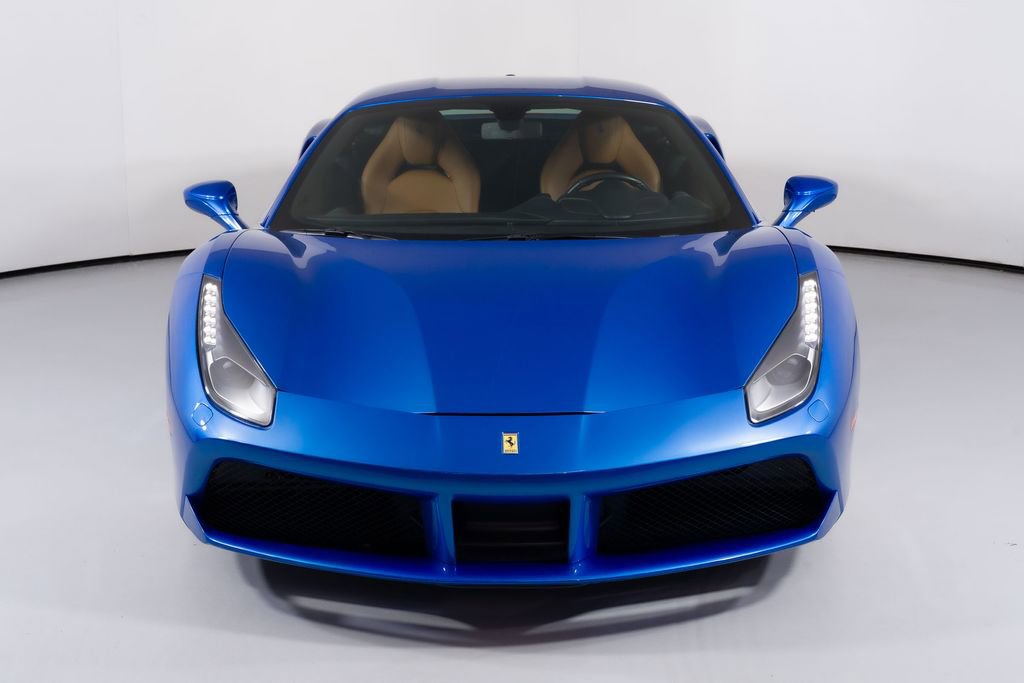 Used 2018 Ferrari 488 GTB image 7