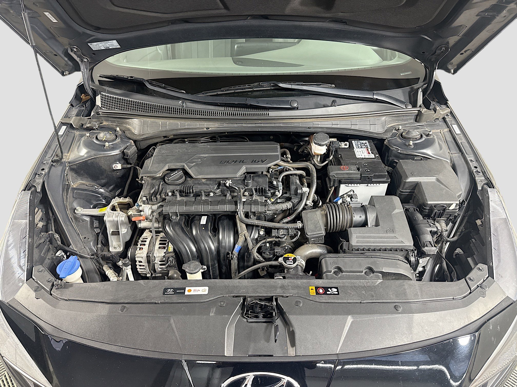 Used 2023 Hyundai Elantra SE image 38