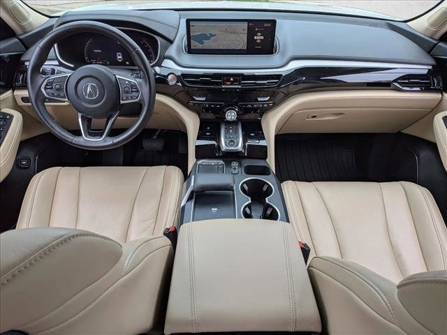 Certified 2023 Acura MDX FWD w/ Technology Package image 16
