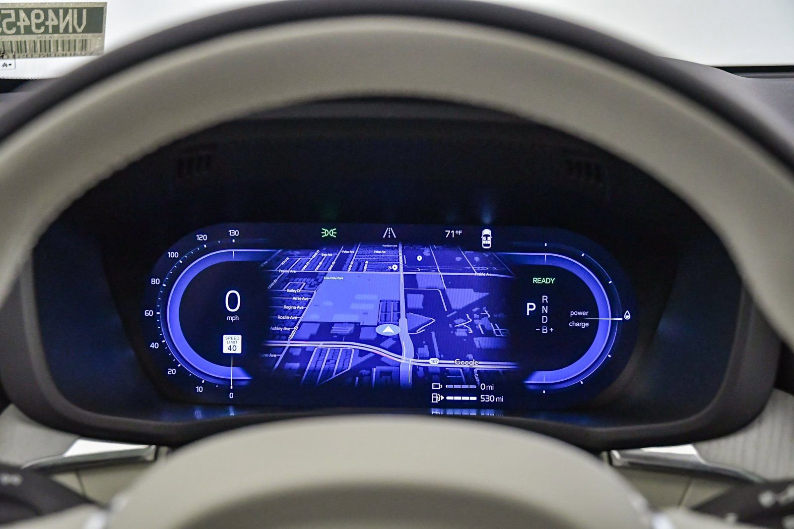 Used 2025 Volvo XC60 T8 Plus w/ Protection Package Premier image 22