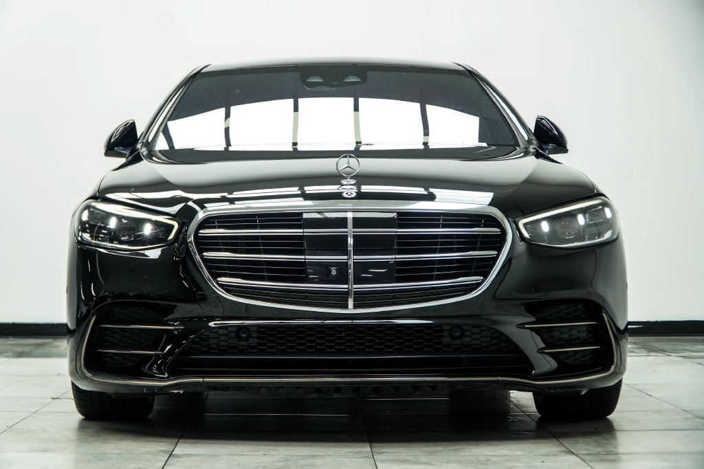 Used 2023 Mercedes-Benz S 500 4MATIC w/ AMG Line image 11