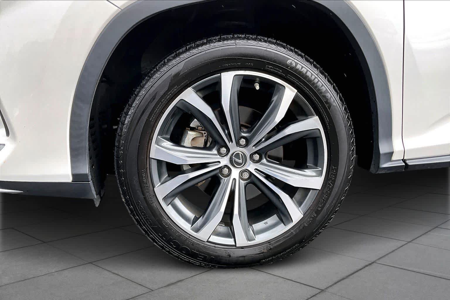 Used 2022 Lexus RX 350 FWD w/ Premium Package image 10