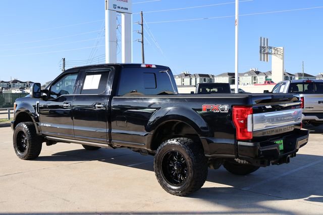 Used 2017 Ford F350 Platinum w/ Platinum Ultimate Package image 5