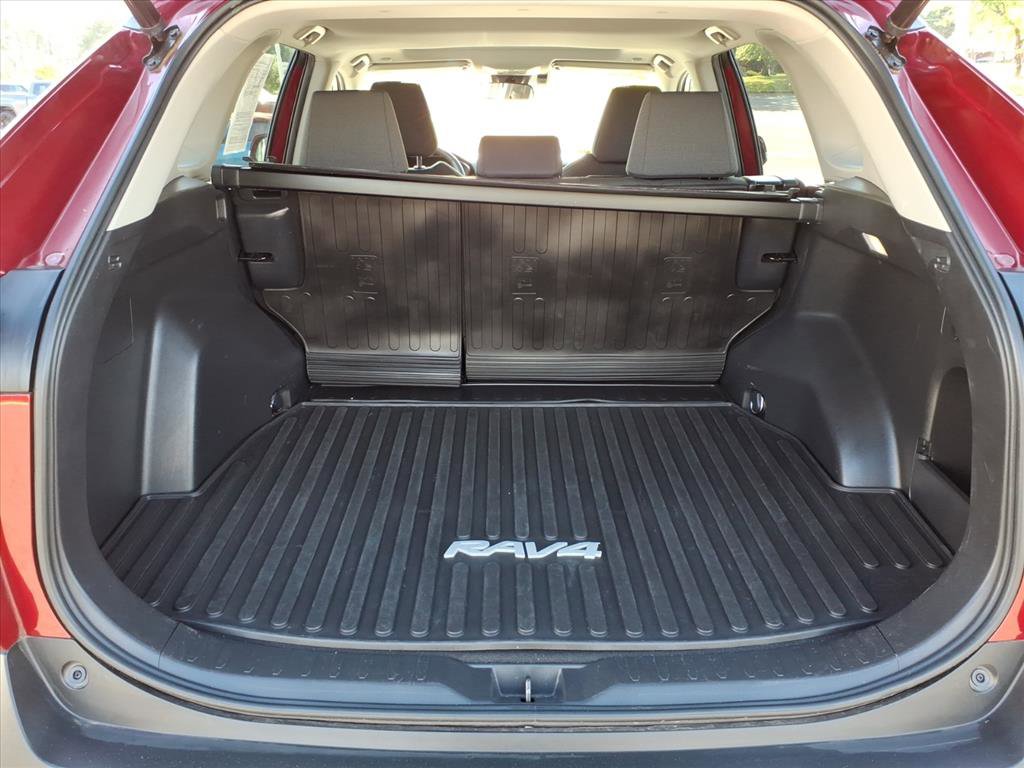 Certified 2023 Toyota RAV4 XLE w/ Convenience Package AWD/4WD image 10