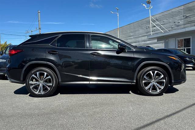 Used 2017 Lexus RX 350 FWD w/ Premium Package image 2