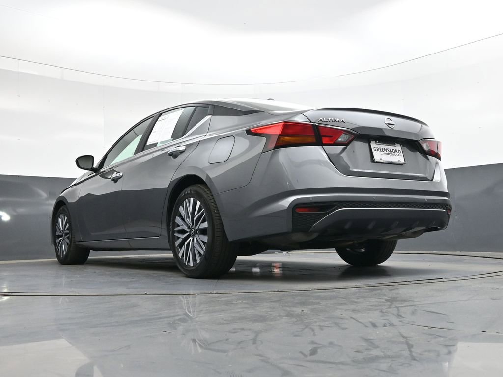 Used 2025 Nissan Altima 2.5 SV image 40