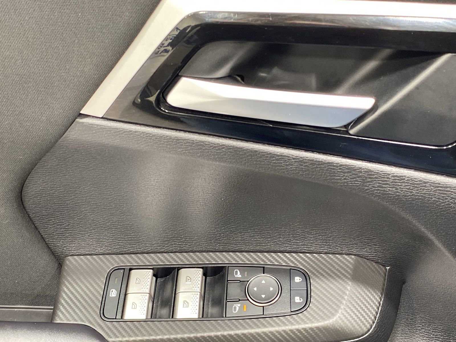 Used 2025 Mitsubishi Outlander ES image 13