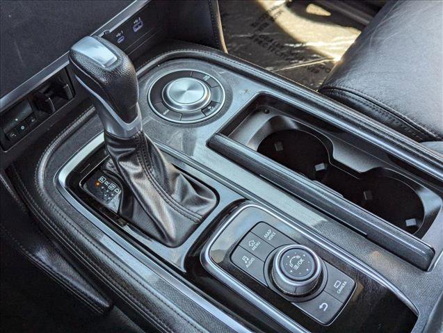 Used 2023 Nissan Armada SL w/ Midnight Edition Package image 12