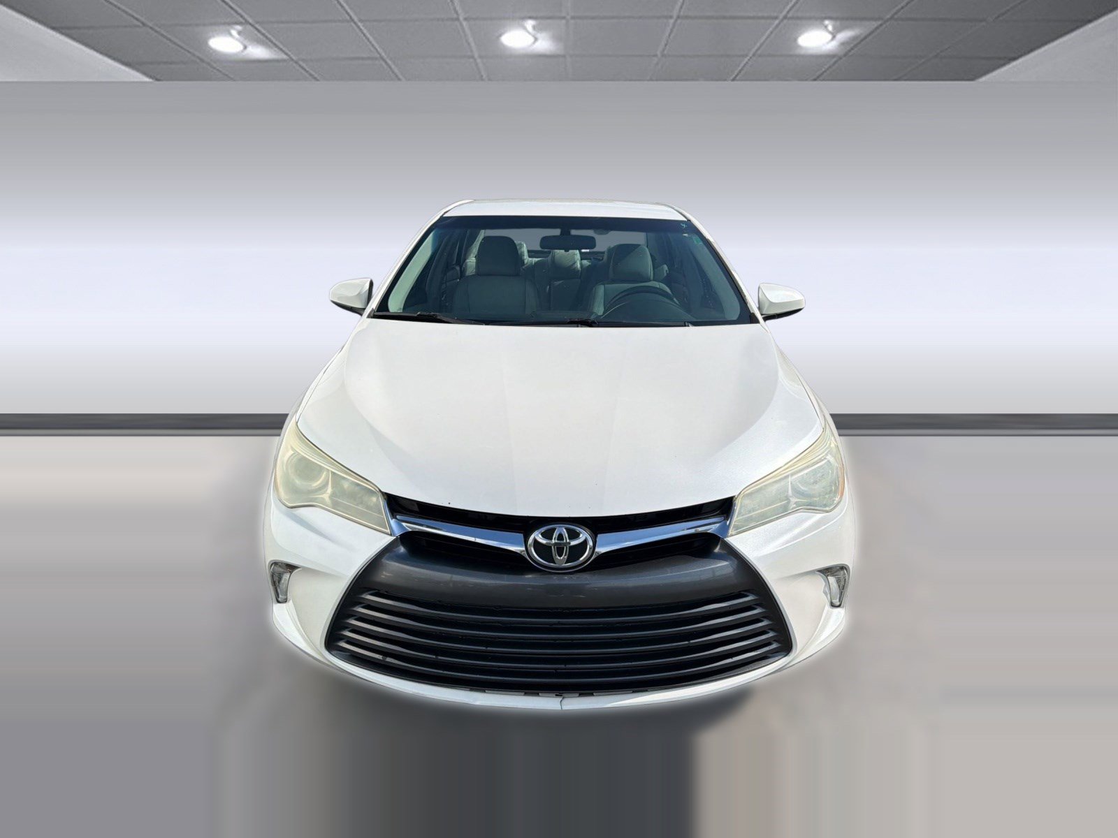 Used 2015 Toyota Camry XLE FWD image 6