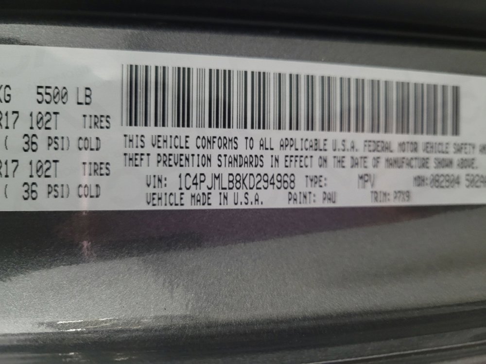 Used 2019 Jeep Cherokee Latitude Plus w/ Cold Weather Group image 33