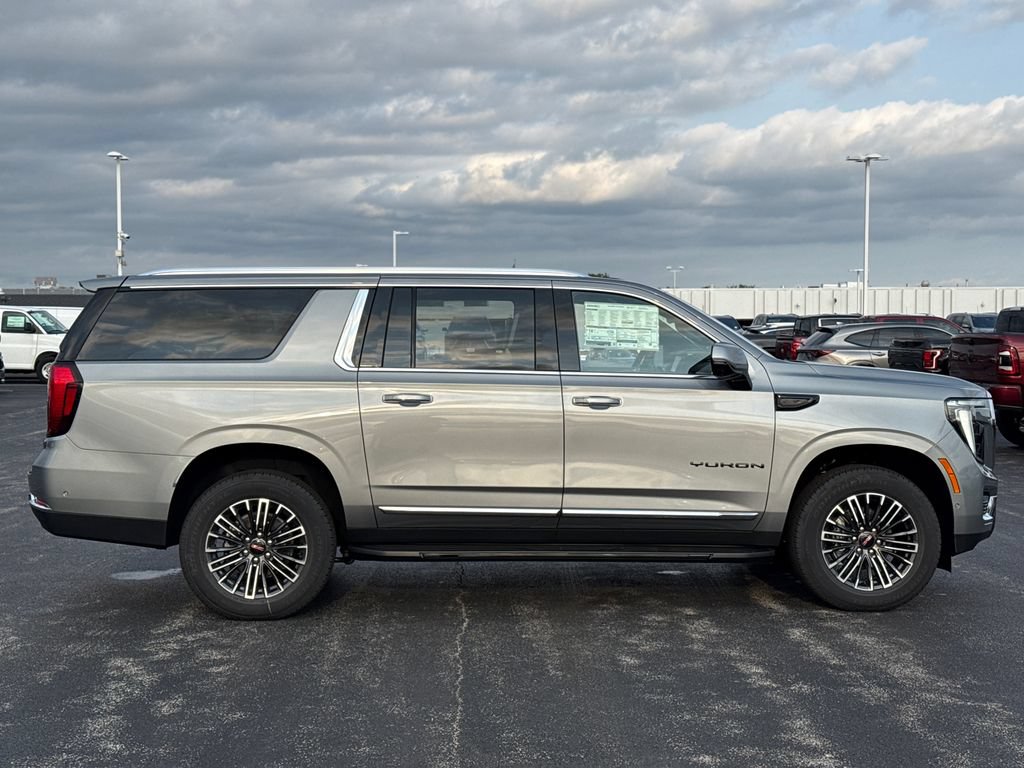 New 2026 GMC Yukon XL Elevation w/ Elevation Premium Package AWD/4WD image 6