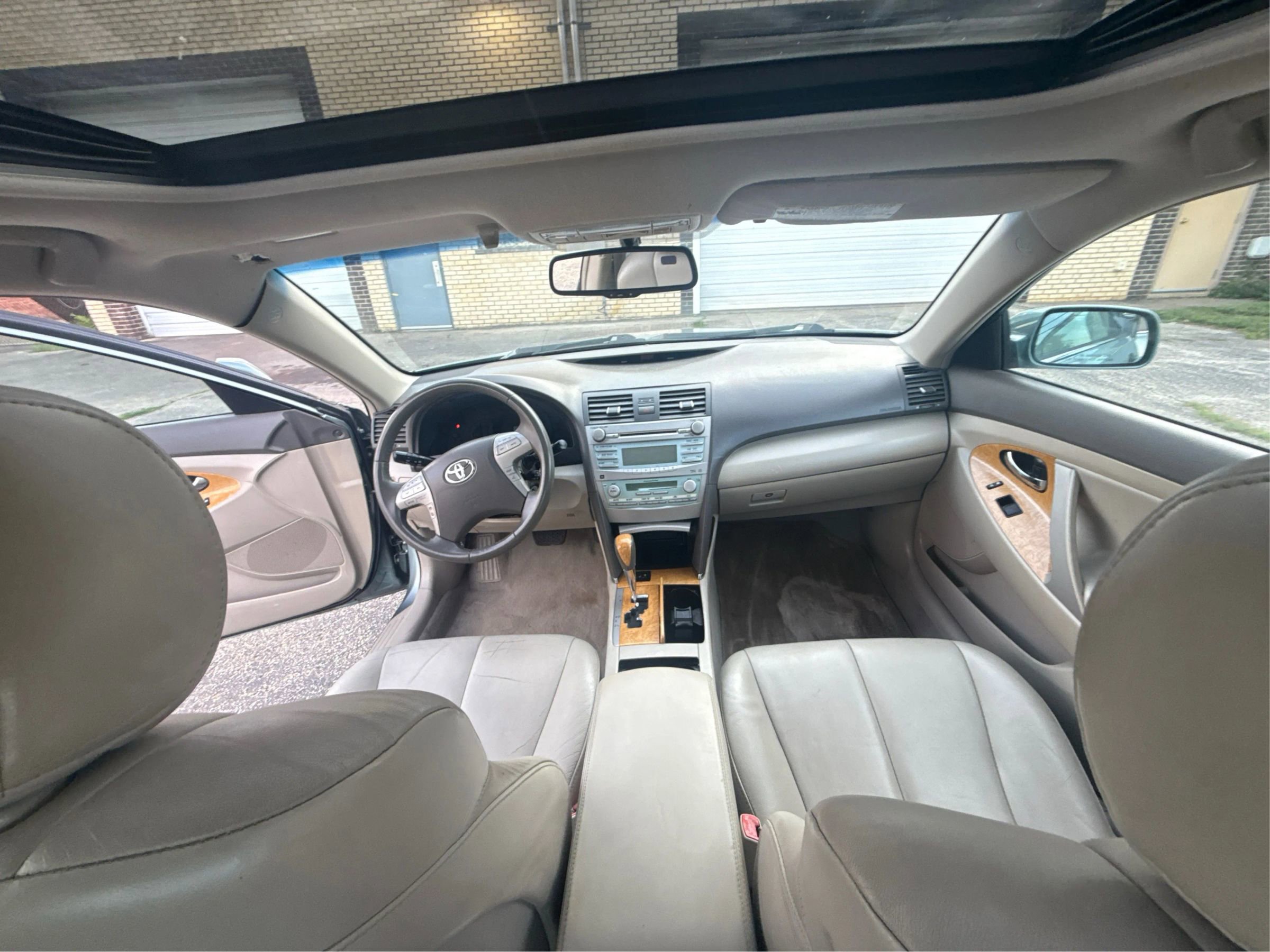 Used 2007 Toyota Camry XLE FWD image 24