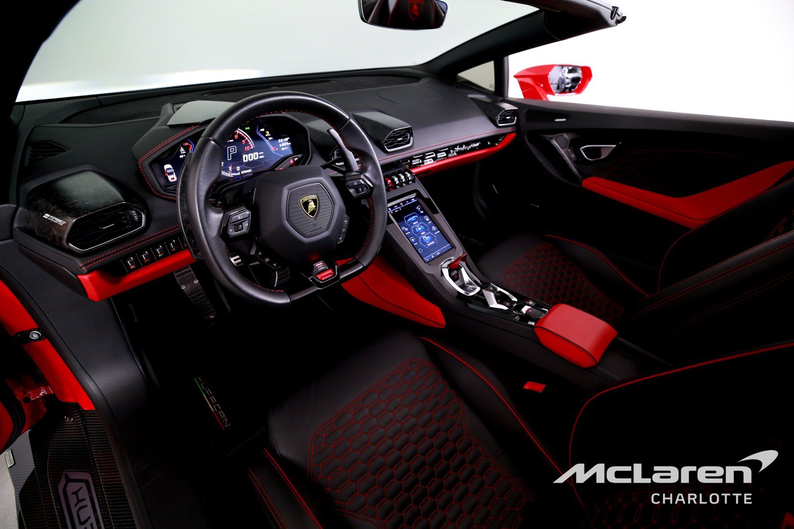 Used 2020 Lamborghini Huracan EVO AWD/4WD image 13