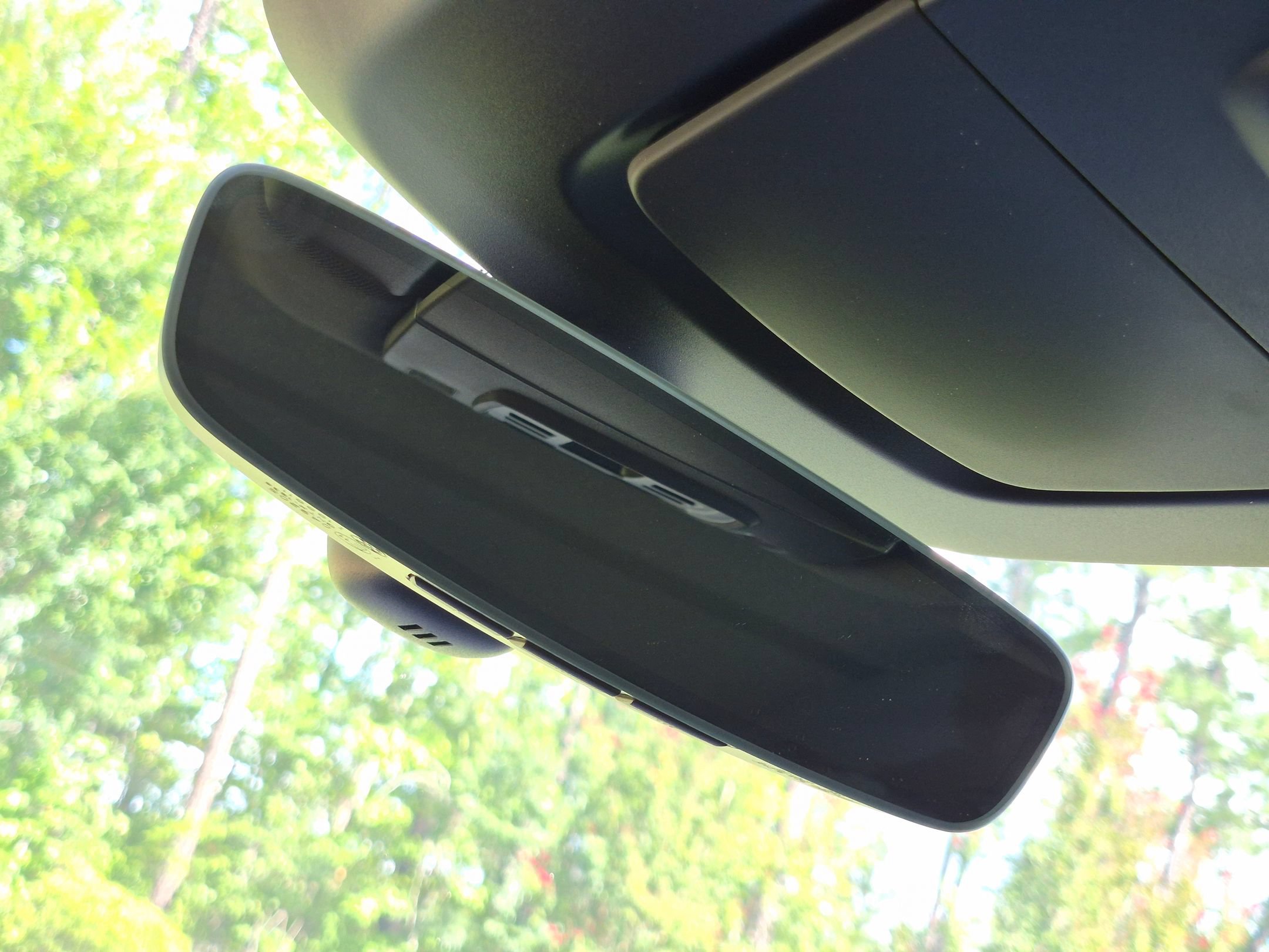 Certified 2025 Porsche Macan 4 Electric AWD/4WD image 20