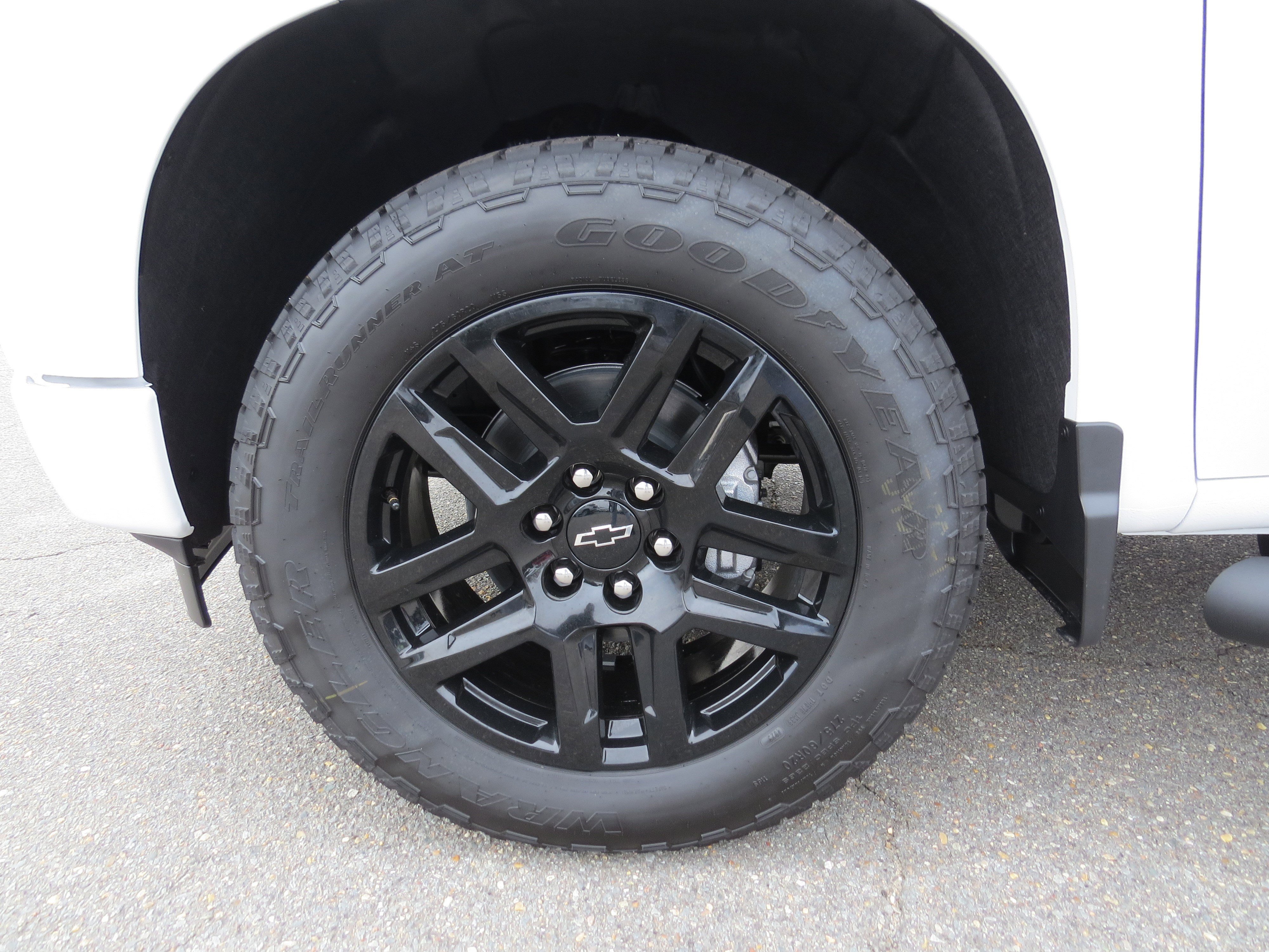 New 2026 Chevrolet Silverado 1500 Custom w/ Turbomax Blackout Package image 14