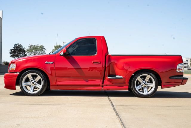 Used 2004 Ford F150 Lightning image 9