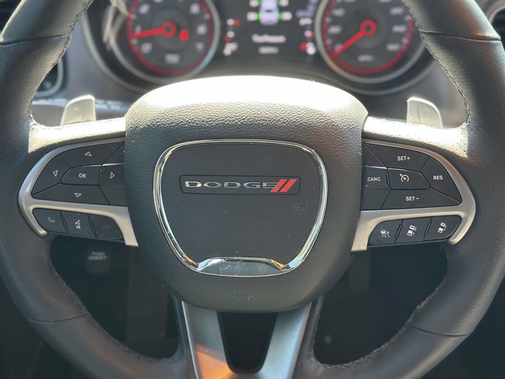 Used 2019 Dodge Charger R/T w/ Plus Group RWD image 11