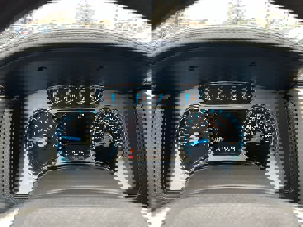 Used 2014 Ford F150 Platinum image 35