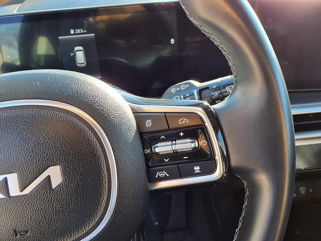Used 2024 Kia Sorento S image 15