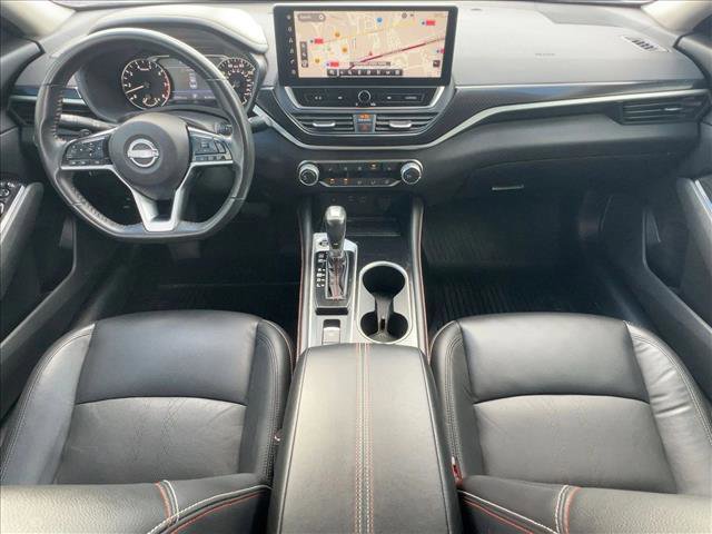 Used 2023 Nissan Altima 2.5 SR w/ SR Premium Package image 19